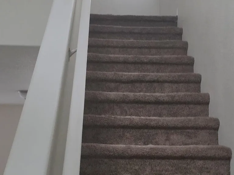 931 Wild Rose Ct — Photo 4