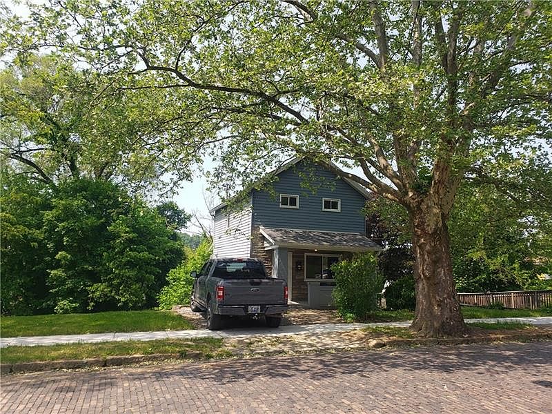 460 Penn Ave, Midland, PA 15059 Zillow