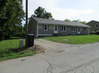 209 E McKissock St #209, Knob Noster, MO 65336