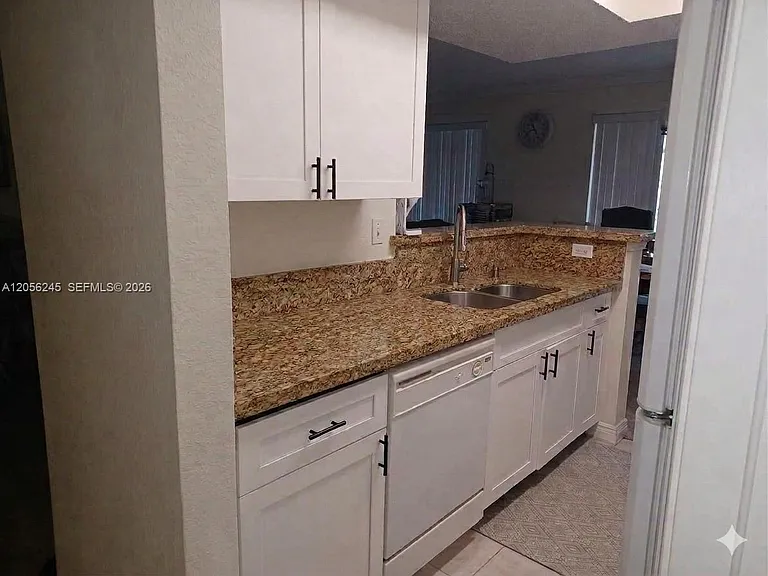15599 SW 106th Ln #1207 — Photo 1