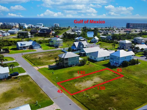 110 Ocean Plantation Cir, Mexico Beach, FL 32456