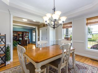 12039 Wicker Dr, Chapel Hill, NC 27517