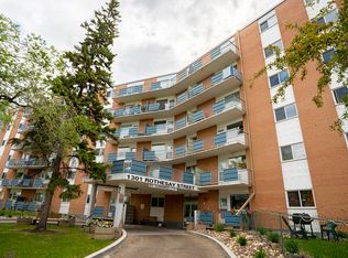 1301 Rothesay St #301, Winnipeg, MB R2G1T9