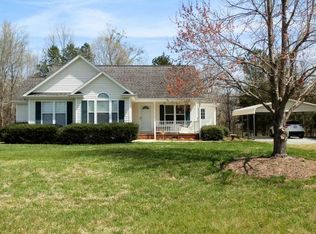 1864 Turner Rd, Mebane, NC 27302