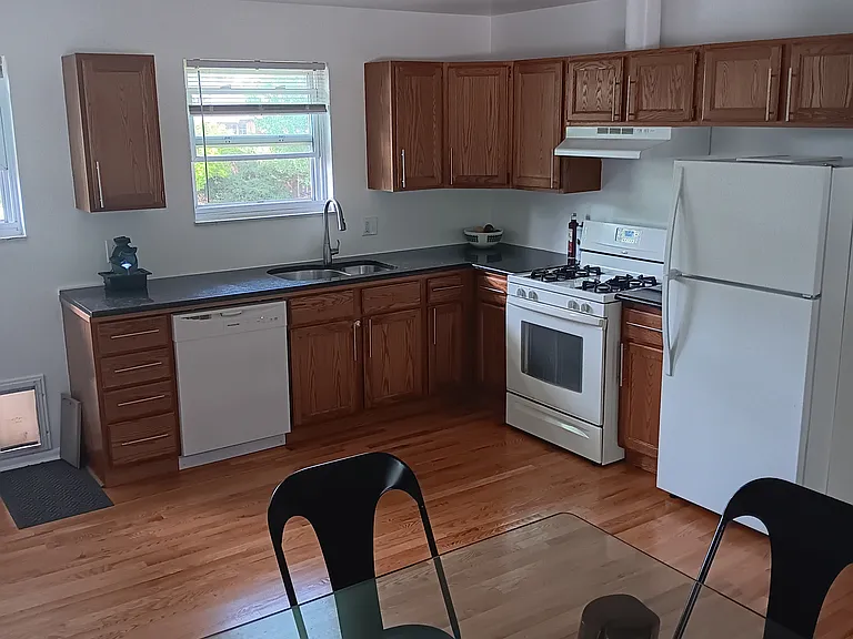 11743 Quam Dr — Photo 3
