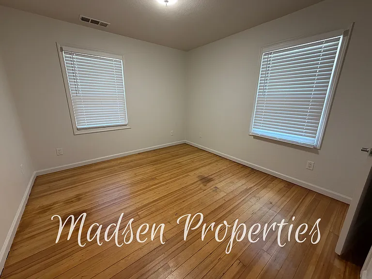 1618 Sunset Ave — Photo 12