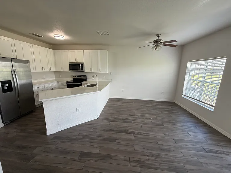 2013 Claudia Ln — Photo 7