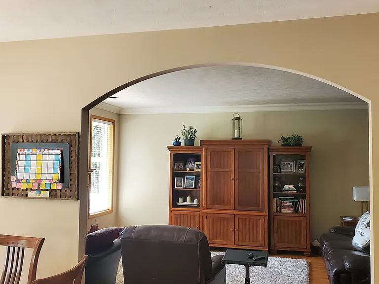 322 W Charlton Ave — Photo 5
