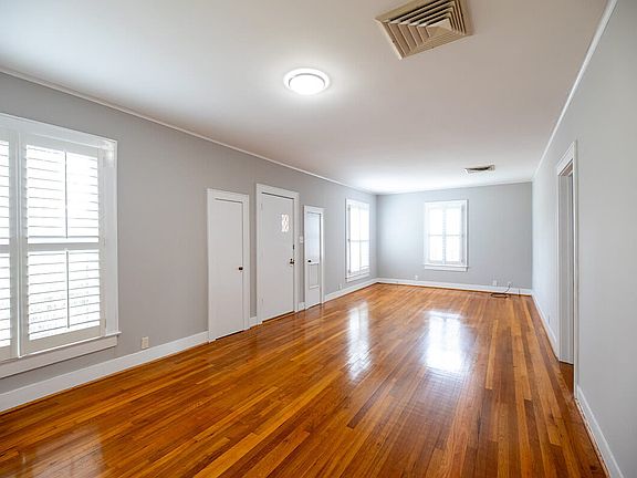 1822-BANK-STREET-living_03262025