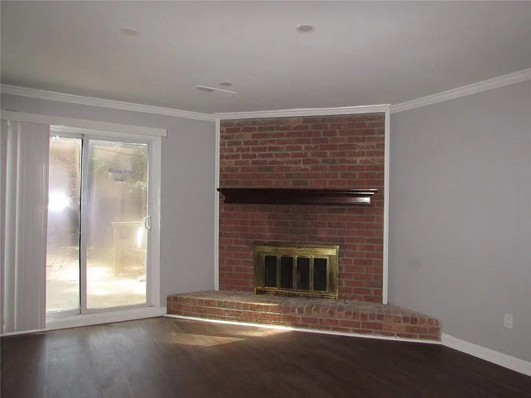 1716 Twin Brooks Dr — Photo 18