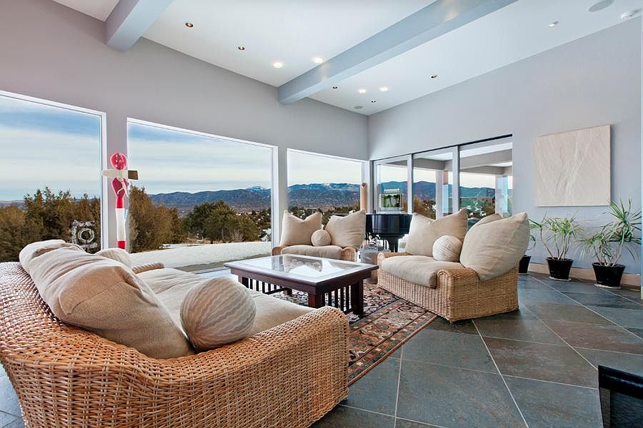 Living Room & Piano.
