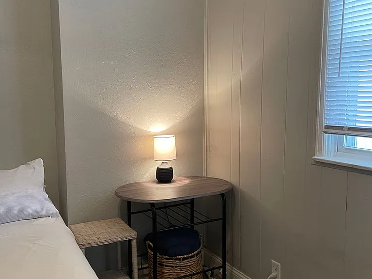 2816 Cottage Grove Ave — Photo 5