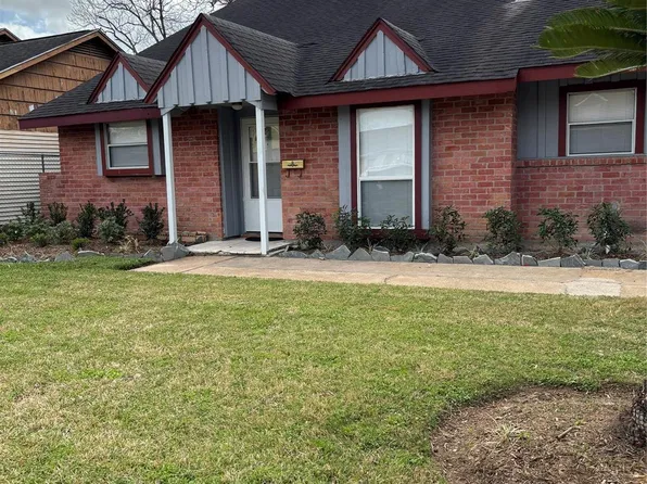4115 Tidewater Dr, Houston, TX 77045