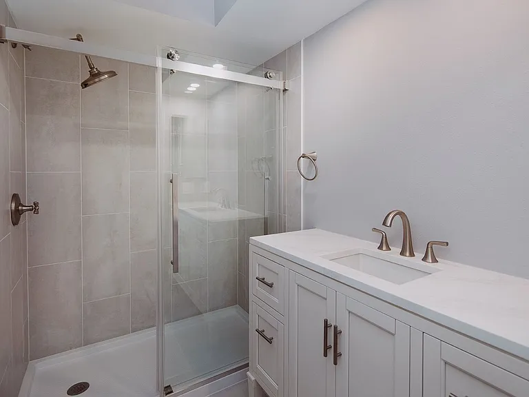 7601 Eads Avenue — Photo 29