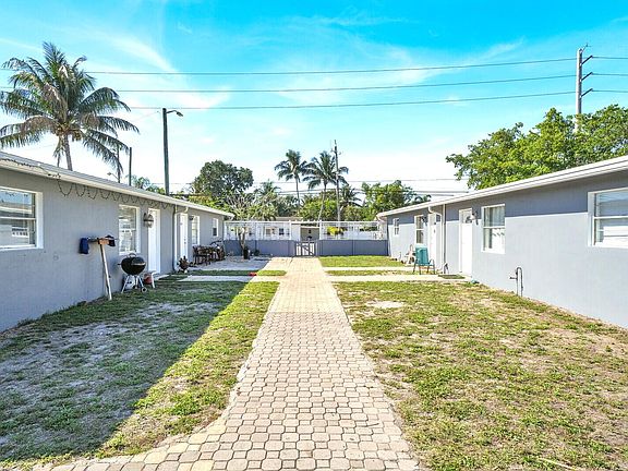 2nd image of 4733 Mulberry Street