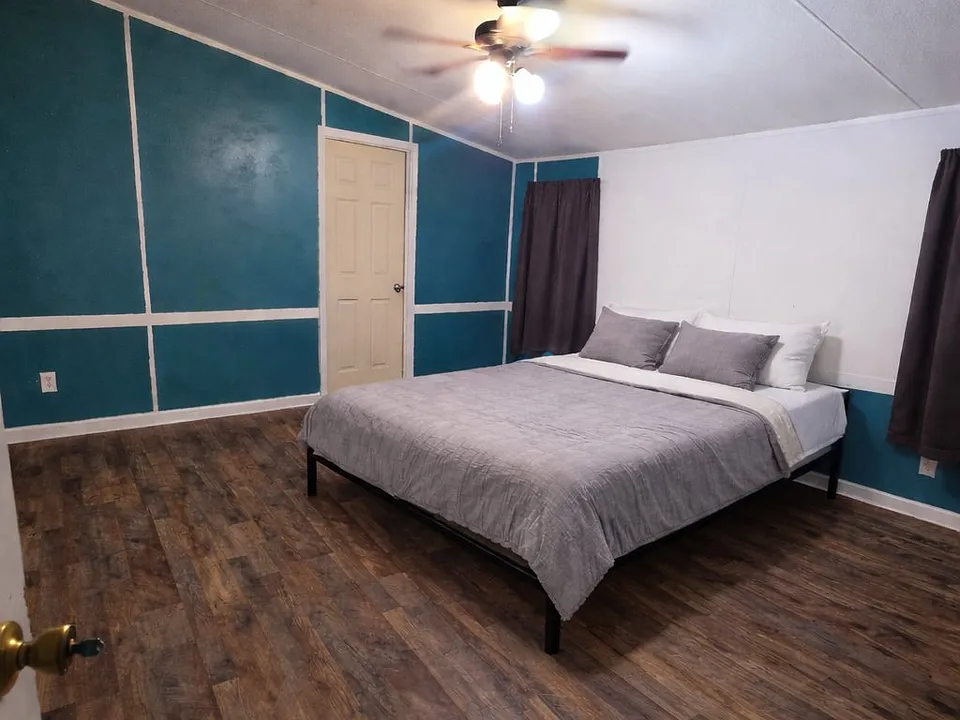 24345 Kaufman Rd