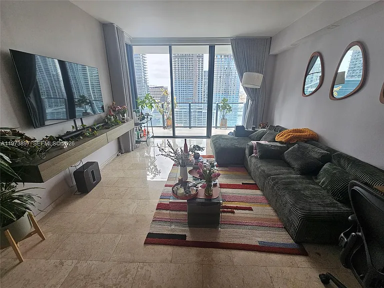 68 SE 6th St #1806 — Photo 31