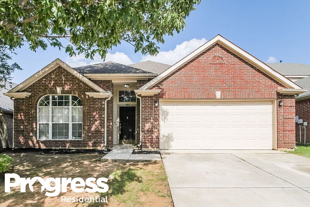802 Lake Bridge Dr, Lake Dallas, TX 75065 | Zillow