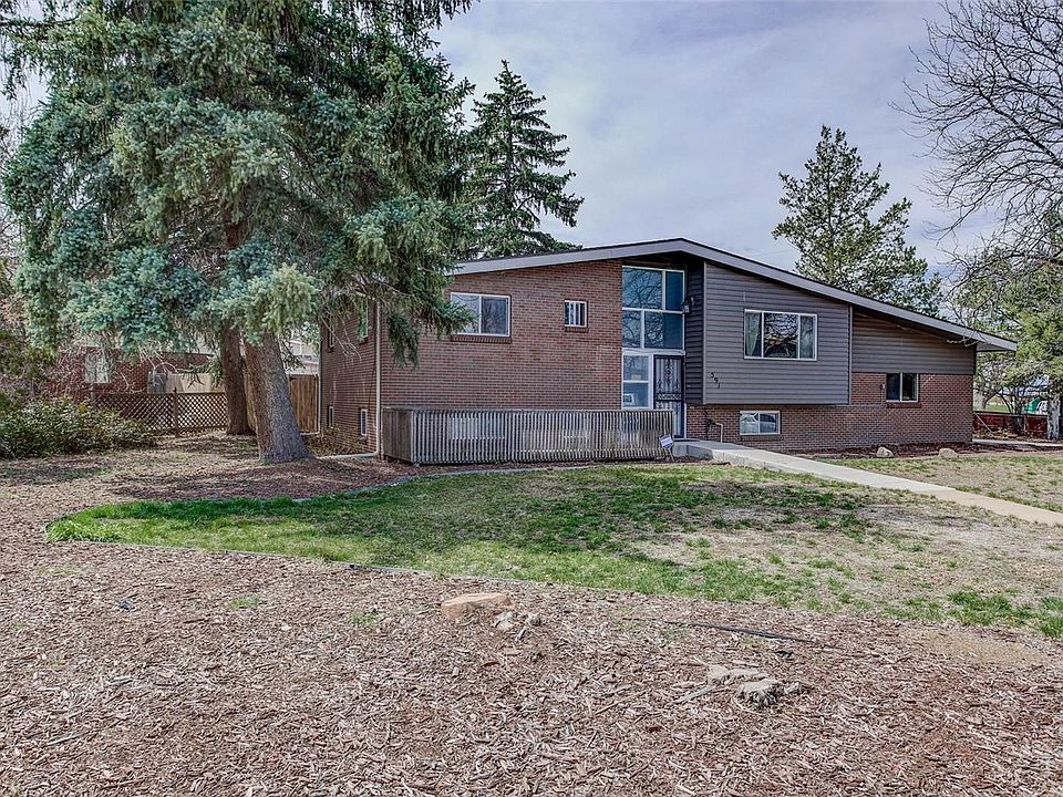 1st image of 591 Quentin St