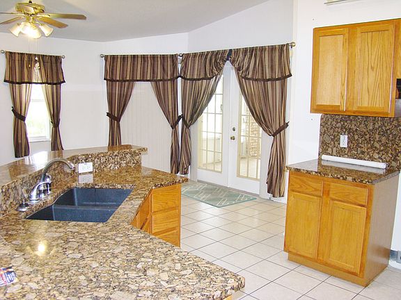 GRANITE COUNTERS