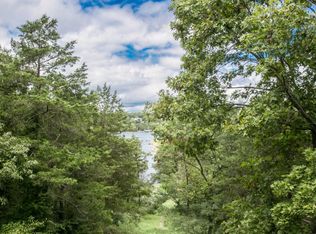 118 Santana Cir, Reeds Spring, MO 65737