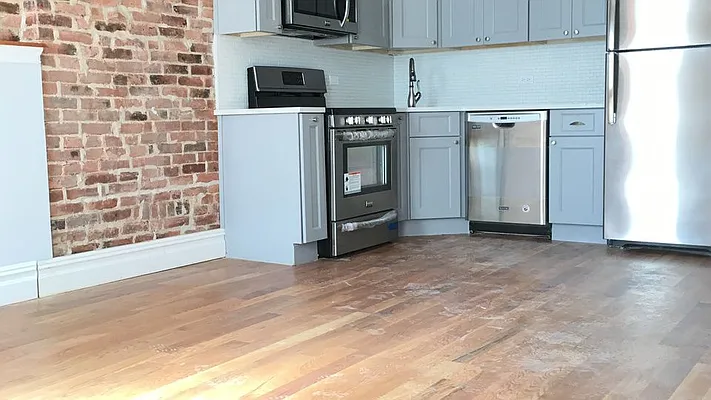 Rented by Nooklyn NYC LLC | media 16