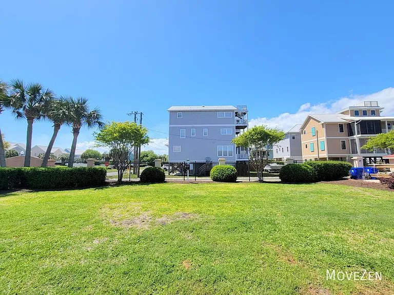111 Spencer Farlow Dr — Photo 45