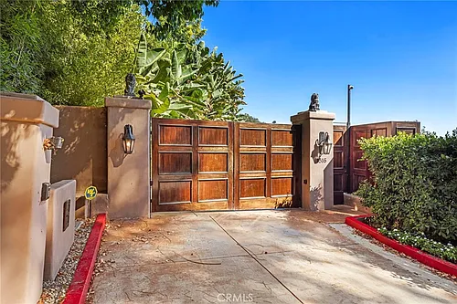 1316 Beverly Grove Pl Photo 1