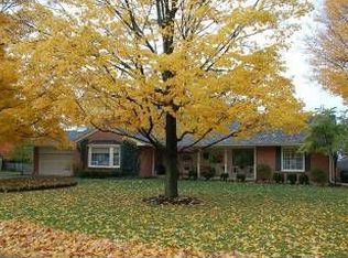 605 Woodlawn Ave, Englewood, OH