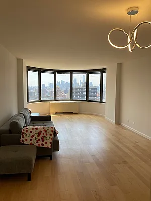 330 East 38th Street #38C