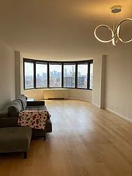 330 East 38th Street
