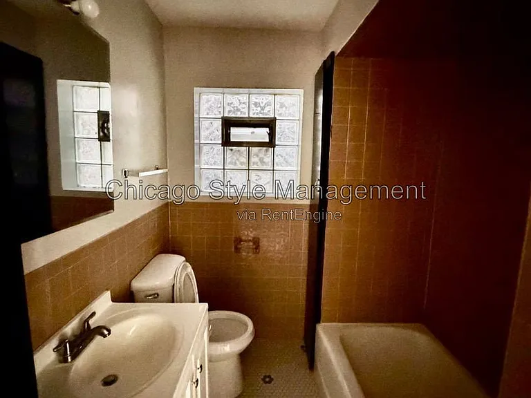 2950 W 61st St #2 — Photo 4
