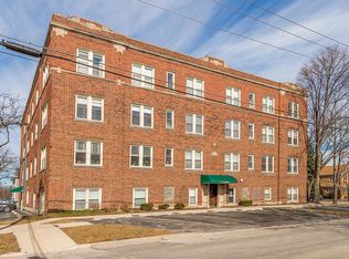 600 N La Grange Rd #D2, La Grange Park, IL