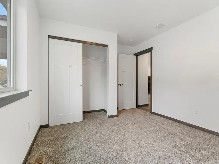 3284 N Carriage Ct — Photo 22