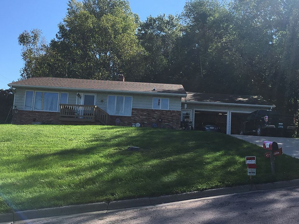 1st image of 603 Linden Ln