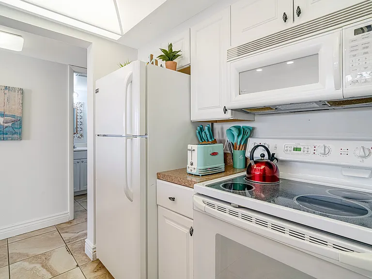 1400 Cove II Pl — Photo 22