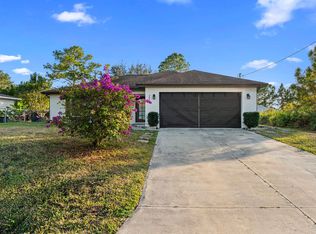 2805 66th St W, Lehigh Acres, FL 33971