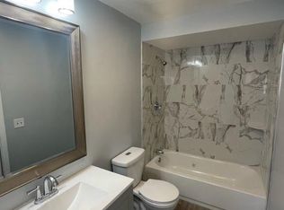 641 Manton Ave APT 11, Providence, RI 02909