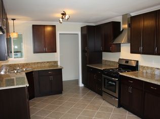 1459 Brentwood ,, Corona, CA 92882