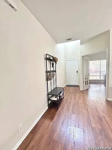 211 Mirror Lk — Photo 5