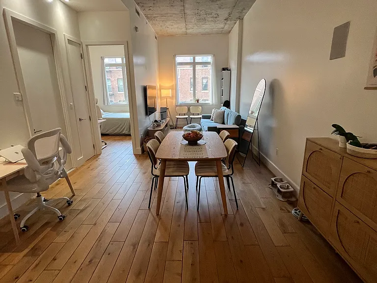 329 Sterling St #4E — Photo 1