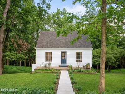 2102 Goshen Ln, Goshen, KY, 40026