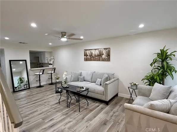 810 W Compton Blvd APT 7, Compton, CA 90220