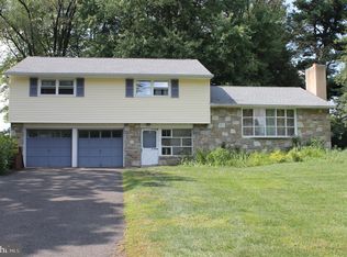 1319 Harris Rd, Dresher, PA 19025