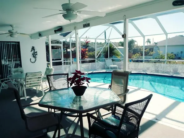 980 SE Breakwater Ave, Port Saint Lucie, FL 34983