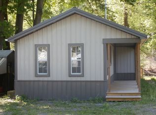 225 Bessor Rd, Fombell, PA 16123