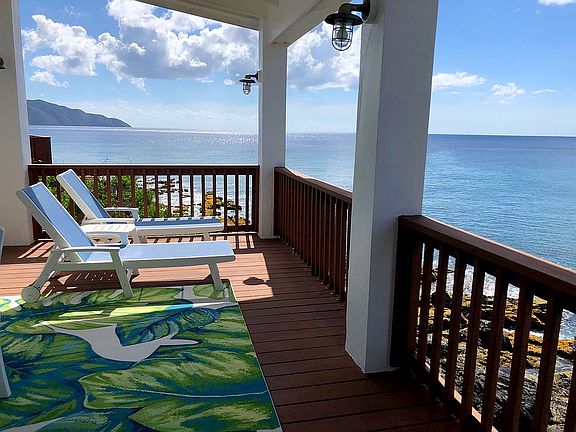 E-Home Deck off Kitchen