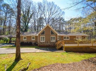 320 Sherwood Rd, Fayetteville, GA 30215