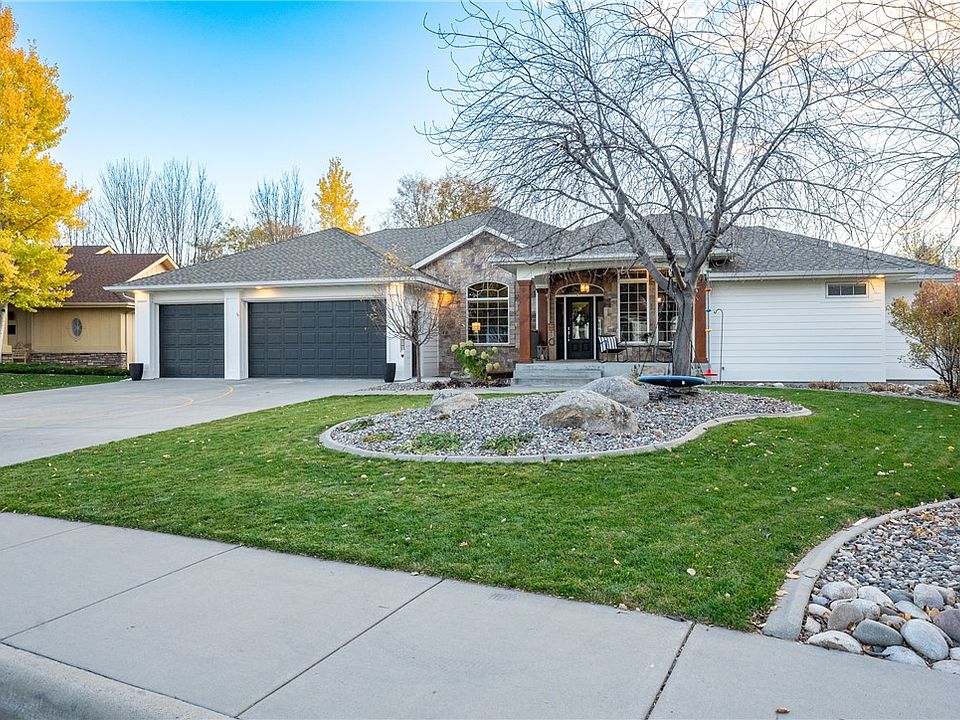 1st image of 1702 Forest Park Dr