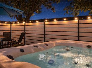 335 W Burbank St, Fredericksburg, TX 78624